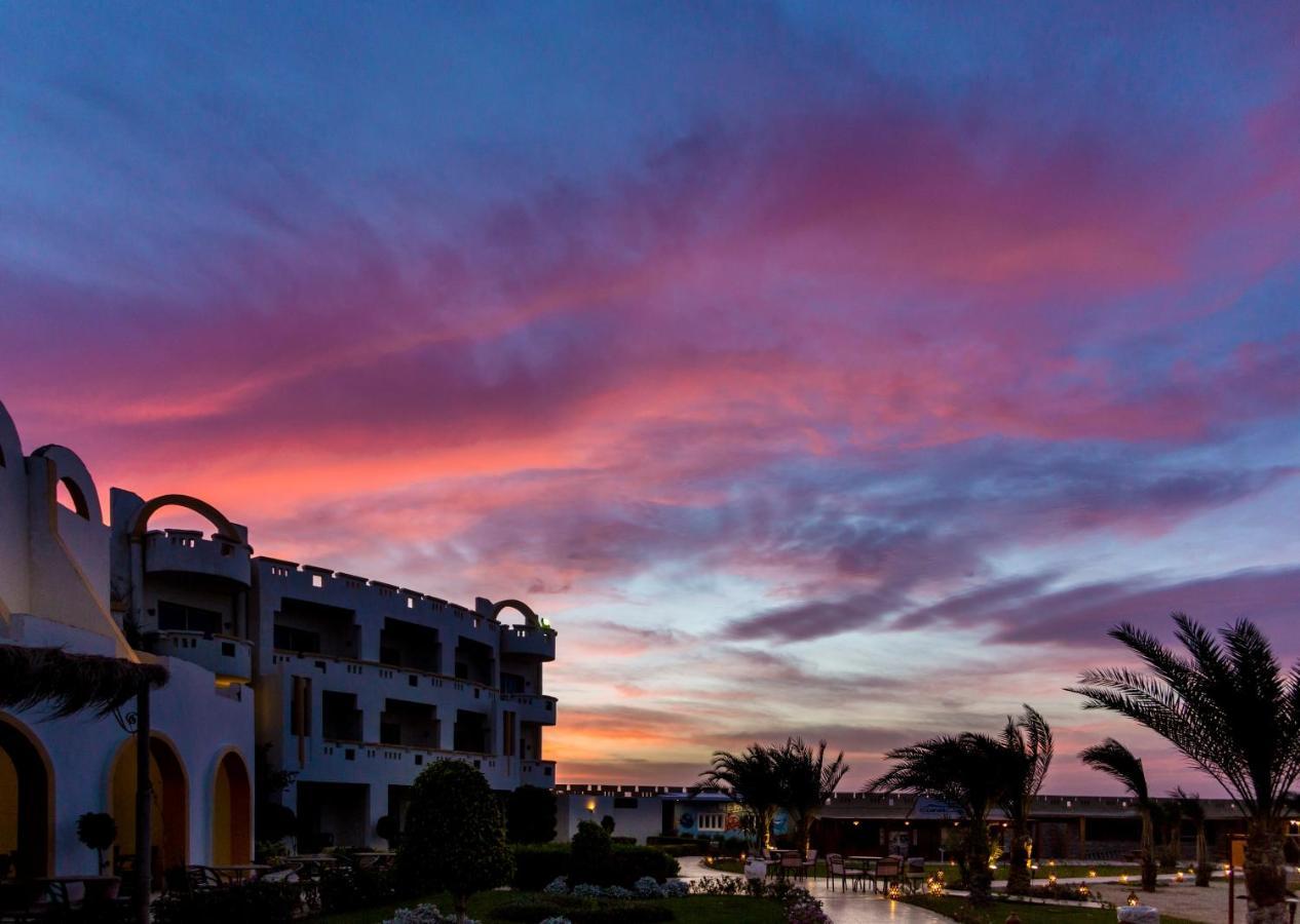 Coral Sun Beach (Adults Only) Safaga Luaran gambar